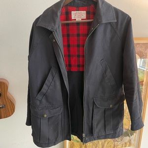 Filson Women’s Small classic navy and red flannel coat